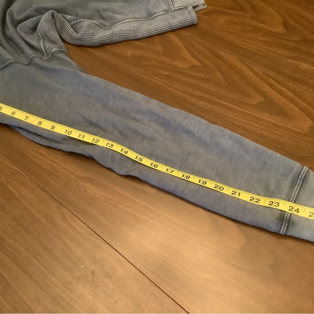 Men’s Adrianne Goldschmied Blue textured Sweatshirt Size Medium - Picture 7 of 9